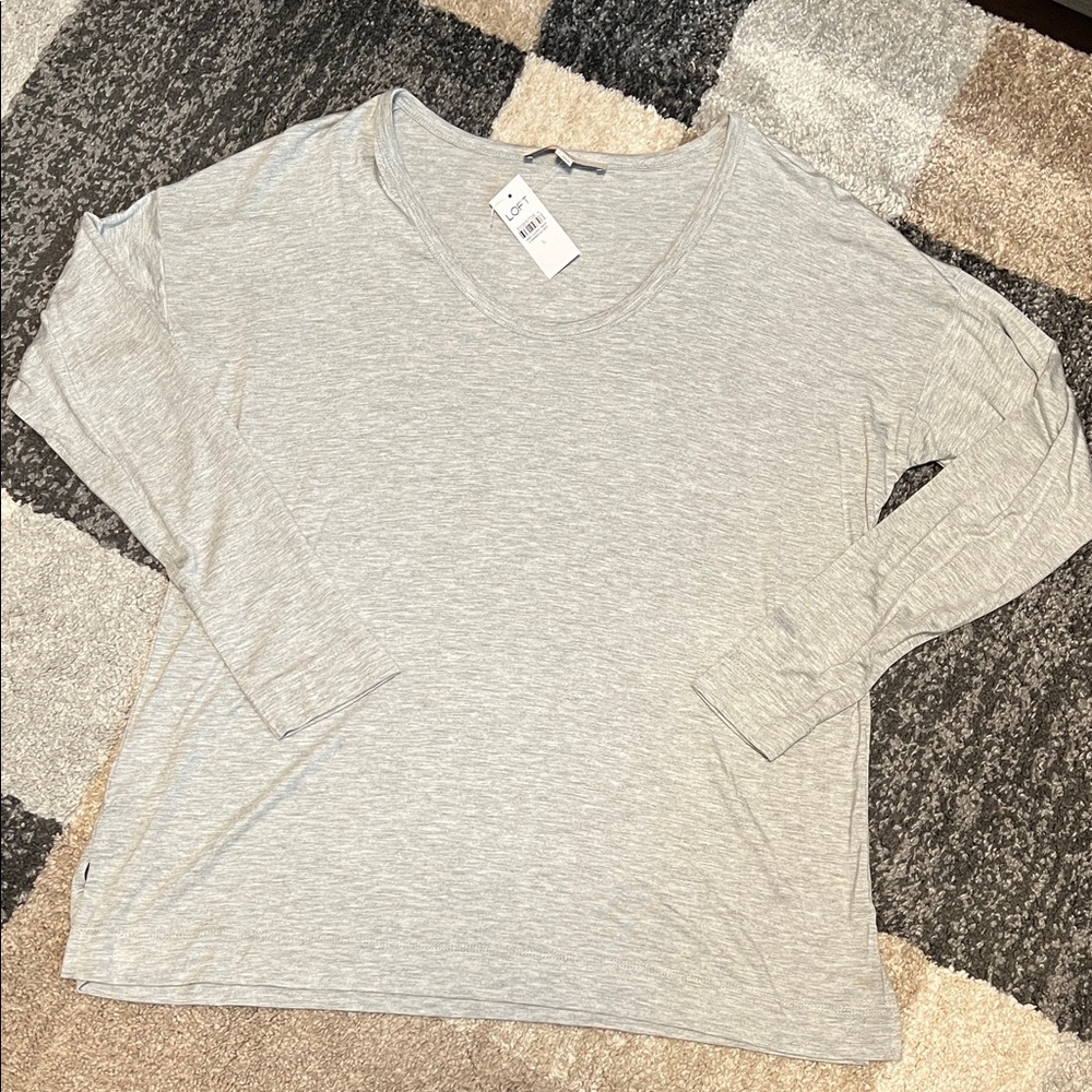 LOFT long sleeved tee, grey, size L NWT!